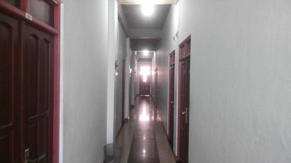 Avicenna Hotel Palangkaraya Bagian luar foto