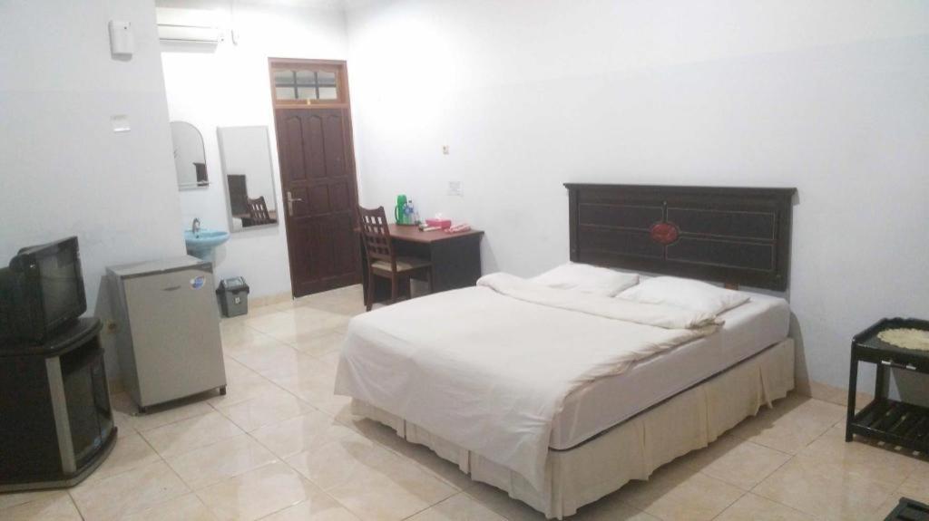 Avicenna Hotel Palangkaraya Bagian luar foto
