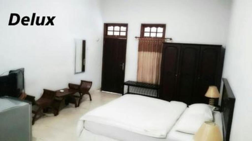 Avicenna Hotel Palangkaraya Bagian luar foto