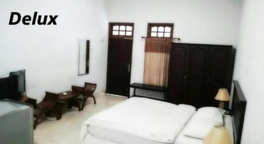 Avicenna Hotel Palangkaraya Bagian luar foto