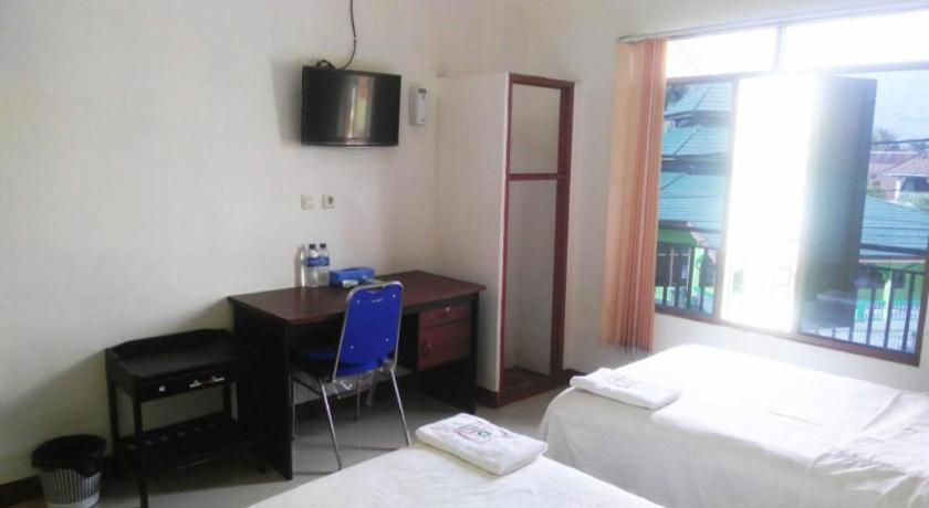 Avicenna Hotel Palangkaraya Bagian luar foto
