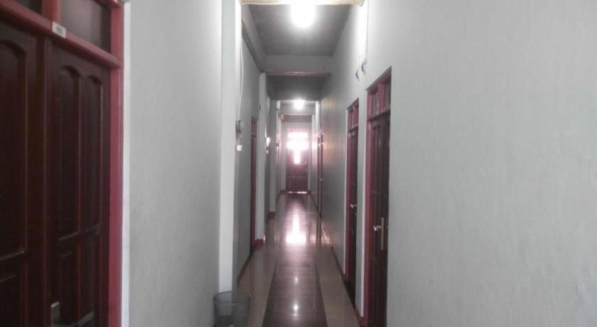 Avicenna Hotel Palangkaraya Bagian luar foto